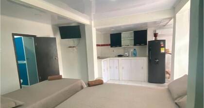 Accommodation facing the sea of seven colors
