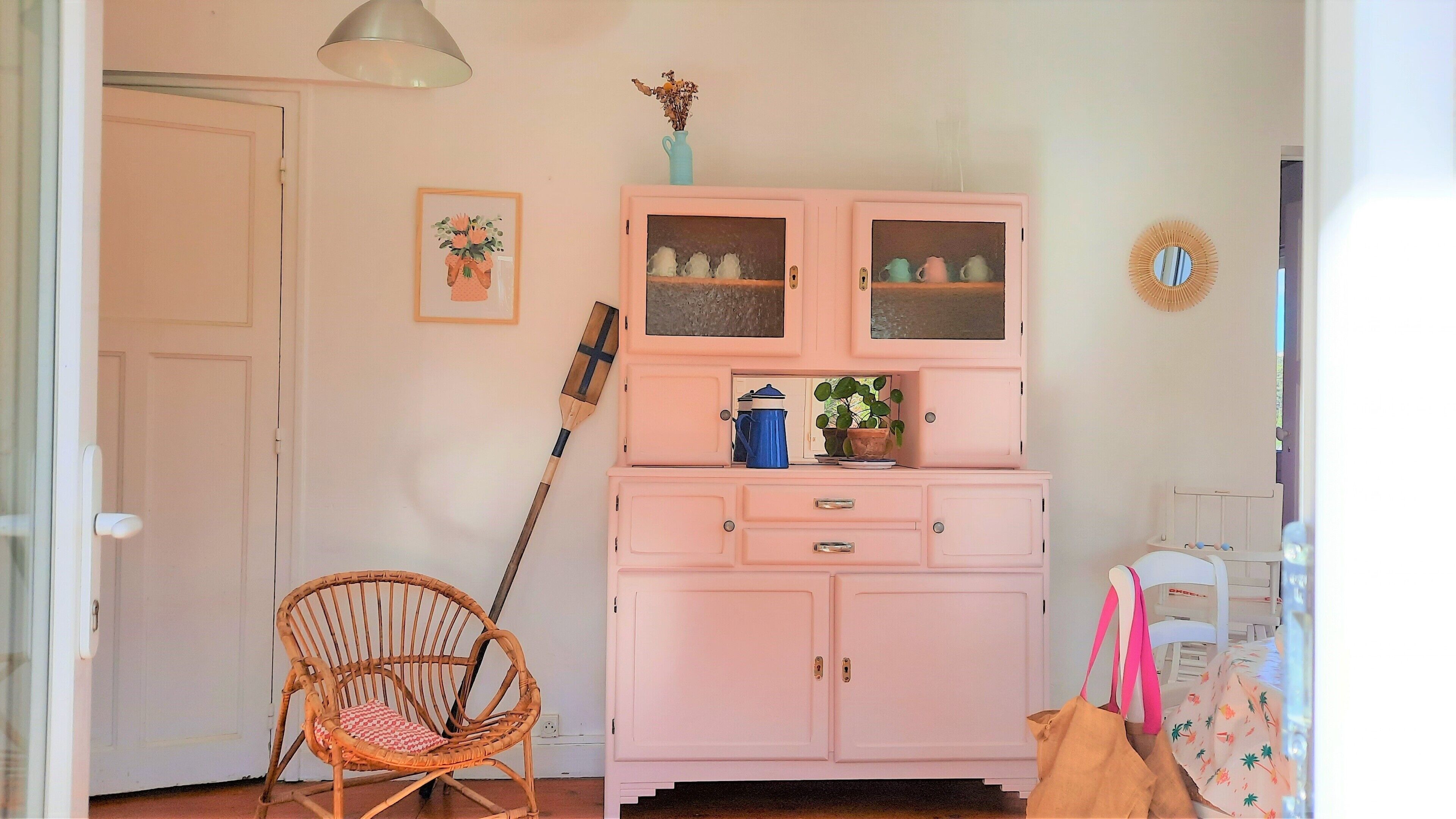 Feet in the water with sea view!
