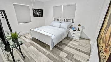 2 bedrooms, iron/ironing board, free WiFi, bed sheets