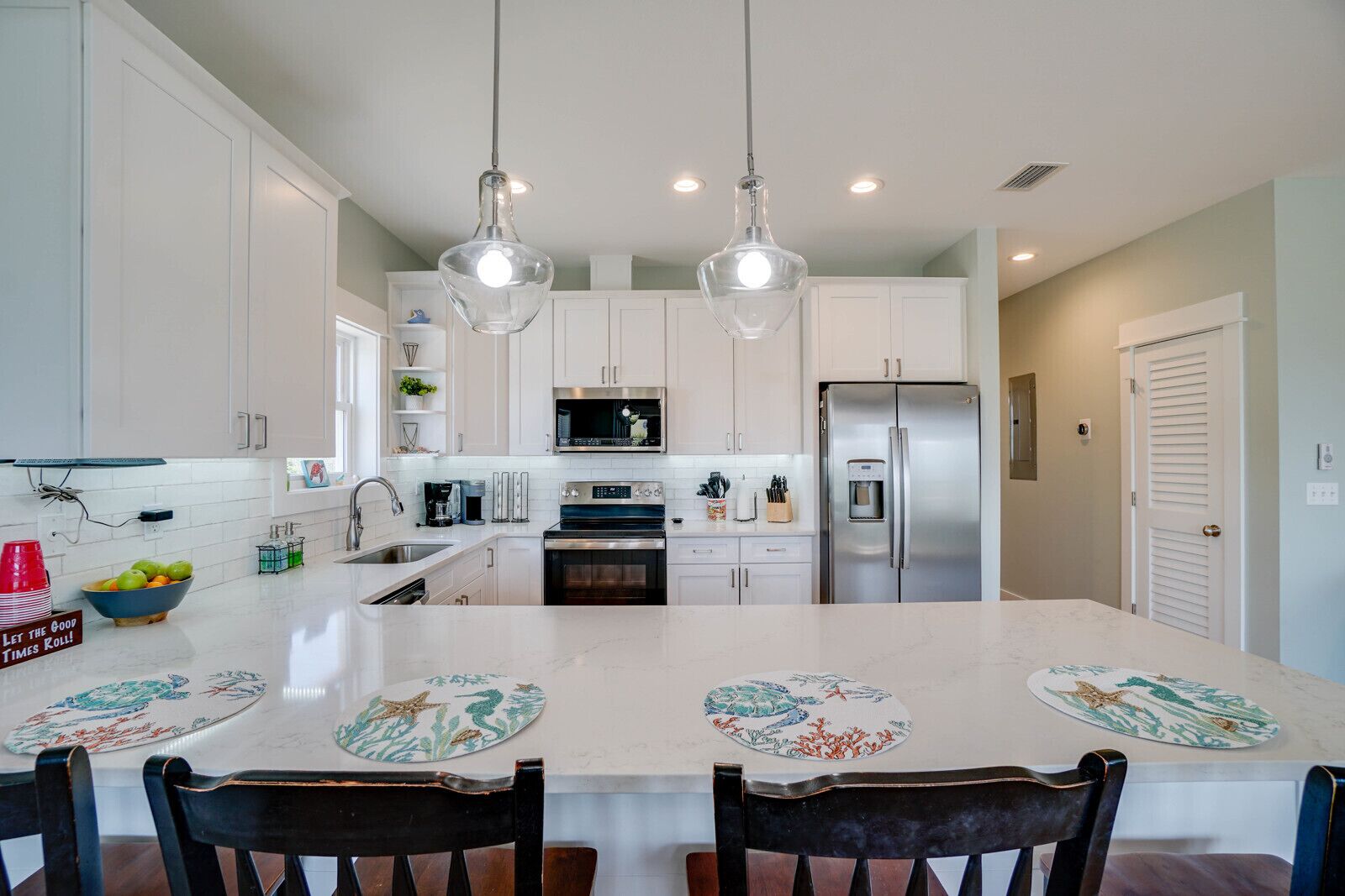 Pet Friendly, Gated on North CSB w/ Partial Water Views + Boat Parking