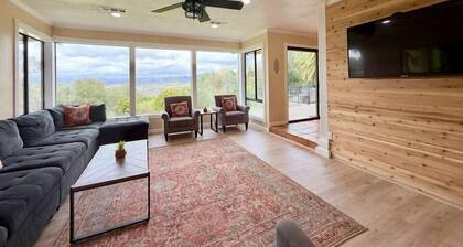 Endless Views & Spacious Home, Nature Games Weddings Wineries Hiking