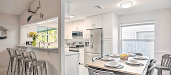 Jupiter Home w/ Patio & Grill ~ 6 Mi to Beach!