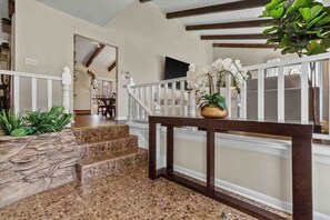 Interior - Wooded Hills/Indoor Pool/Hot Tub/Arcade (Sussex)