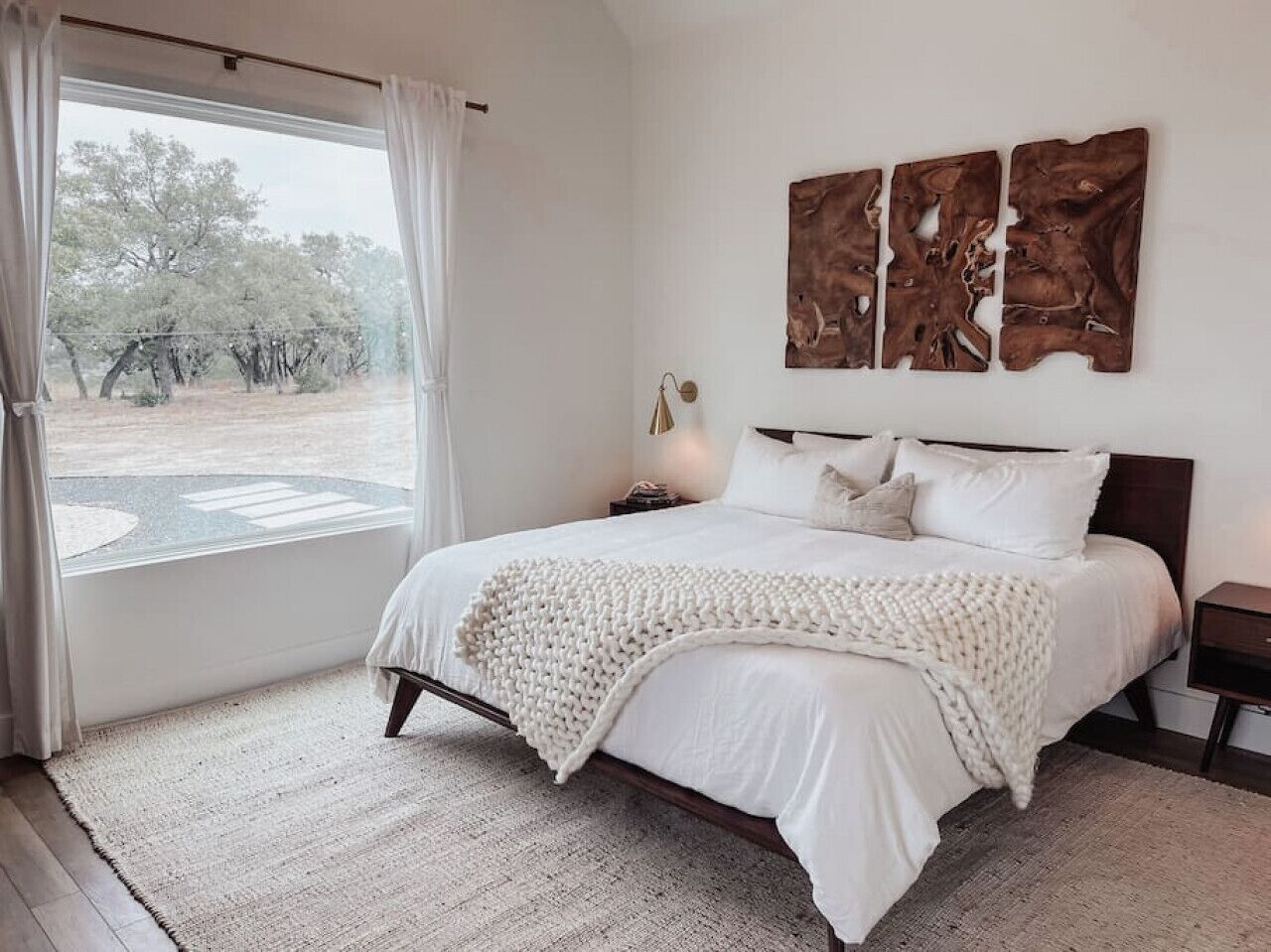 Hideaway Hill Country · Luxury Home with Stunning Views and Hot Tub