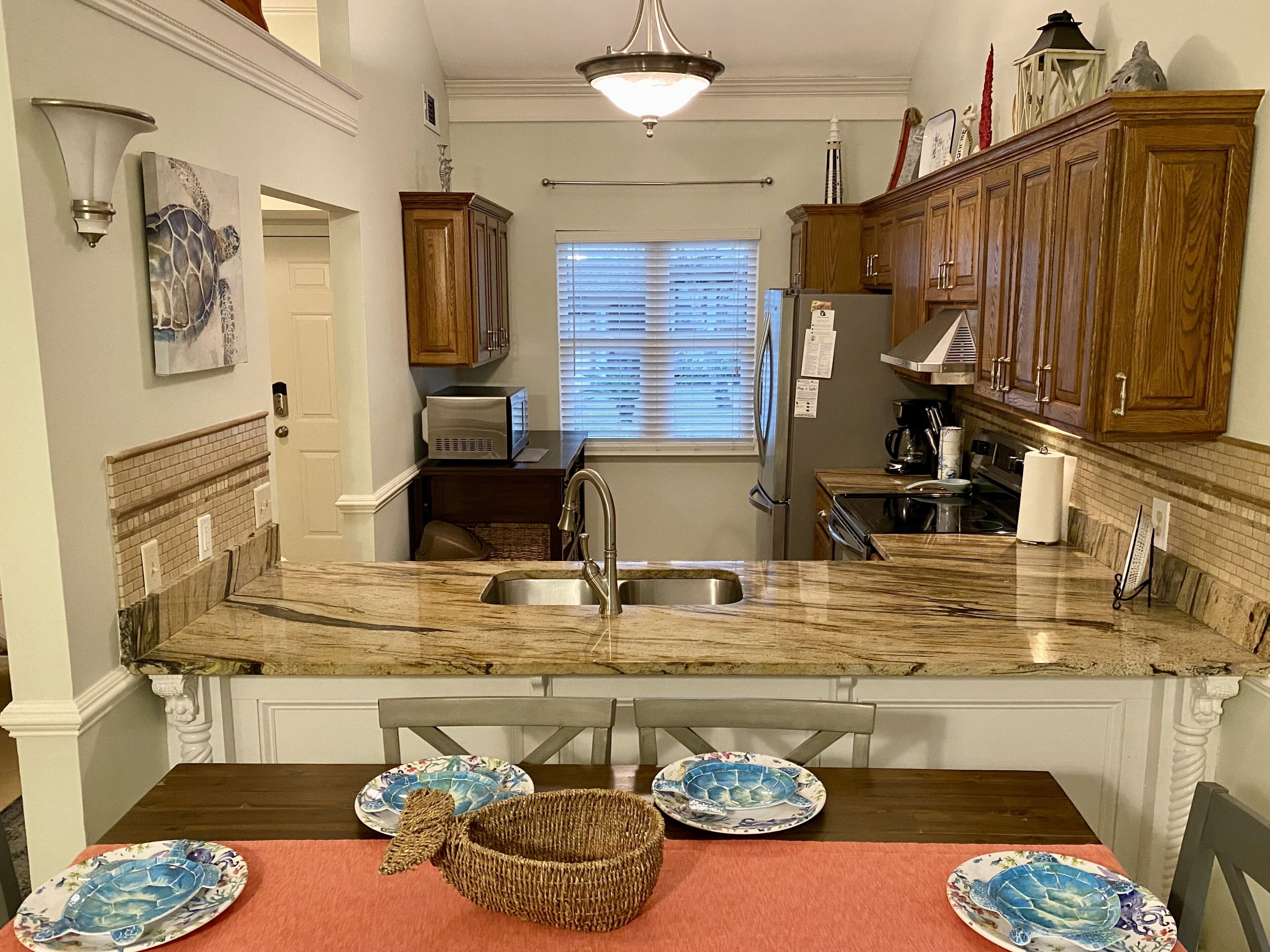 Coastal Hideaway @ Orange Beach, AL - Directly across the street from the beach!