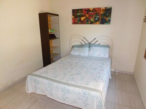1 chambre, Wi-Fi gratuit, draps fournis