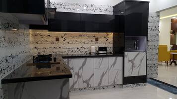 Fridge, microwave, stovetop, electric kettle