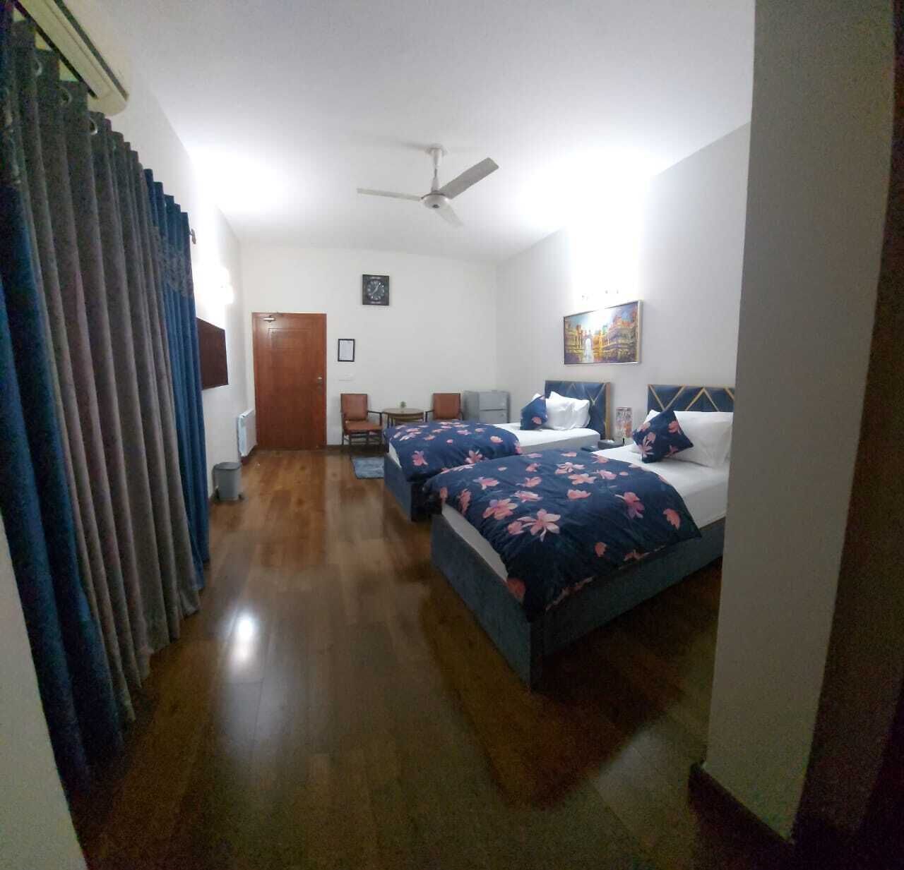 1 camera, ferro/asse da stiro, culla da viaggio, Wi-Fi gratuito