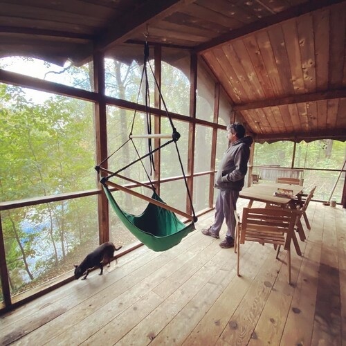 Secluded Cozy Cedar Wood Cabin in 20 acres of native woods, on the Paw Paw river