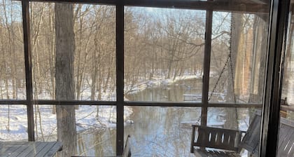 Secluded Cozy Cedar Wood Cabin in 20 acres of native woods, on the Paw Paw river