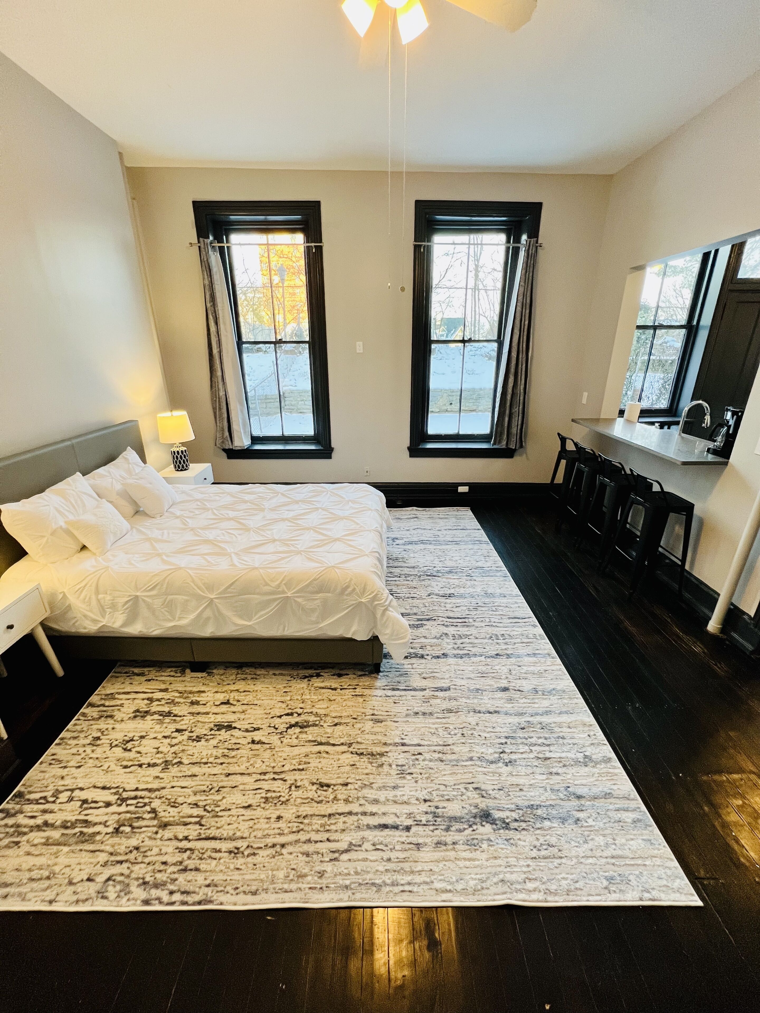 Quaint Garden of Eden Getaway