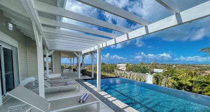 Hermosa villa con vistas al mar a 5 minutos de la plagez