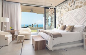 Minibar, in-room safe, blackout drapes, iron/ironing board - Susurros del Corazón, Auberge Collection (Punta de Mita)