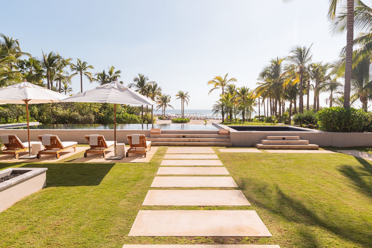 Habitación, varias camas, frente al mar (Luna) | Vista a la playa o el mar