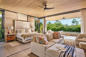Kamer (Garden Casita with Plunge Pool) | Een minibar, een kluis op de kamer, verduisterende gordijnen