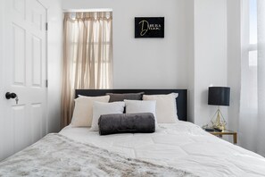 Room - Dream Luxury Apartment W/ Projector Near Downtown (Philadelphia)