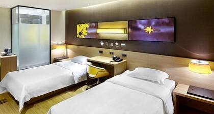 IU Hotel
