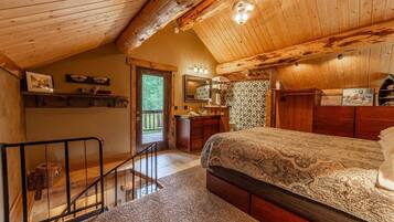 1 bedroom, travel cot, WiFi, bed sheets