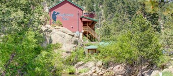 Canyon Cabin (Unit 17) at The Woolly Bugger Inn