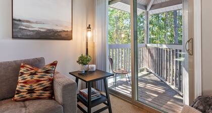 Ski Whitefish! Cozy Loft Condo Near Base Lodge & Glacier National Park