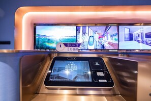 Lobby - Hanting Hotel (tianjin Baodi Xinduhui Commercial S (Tianjin)