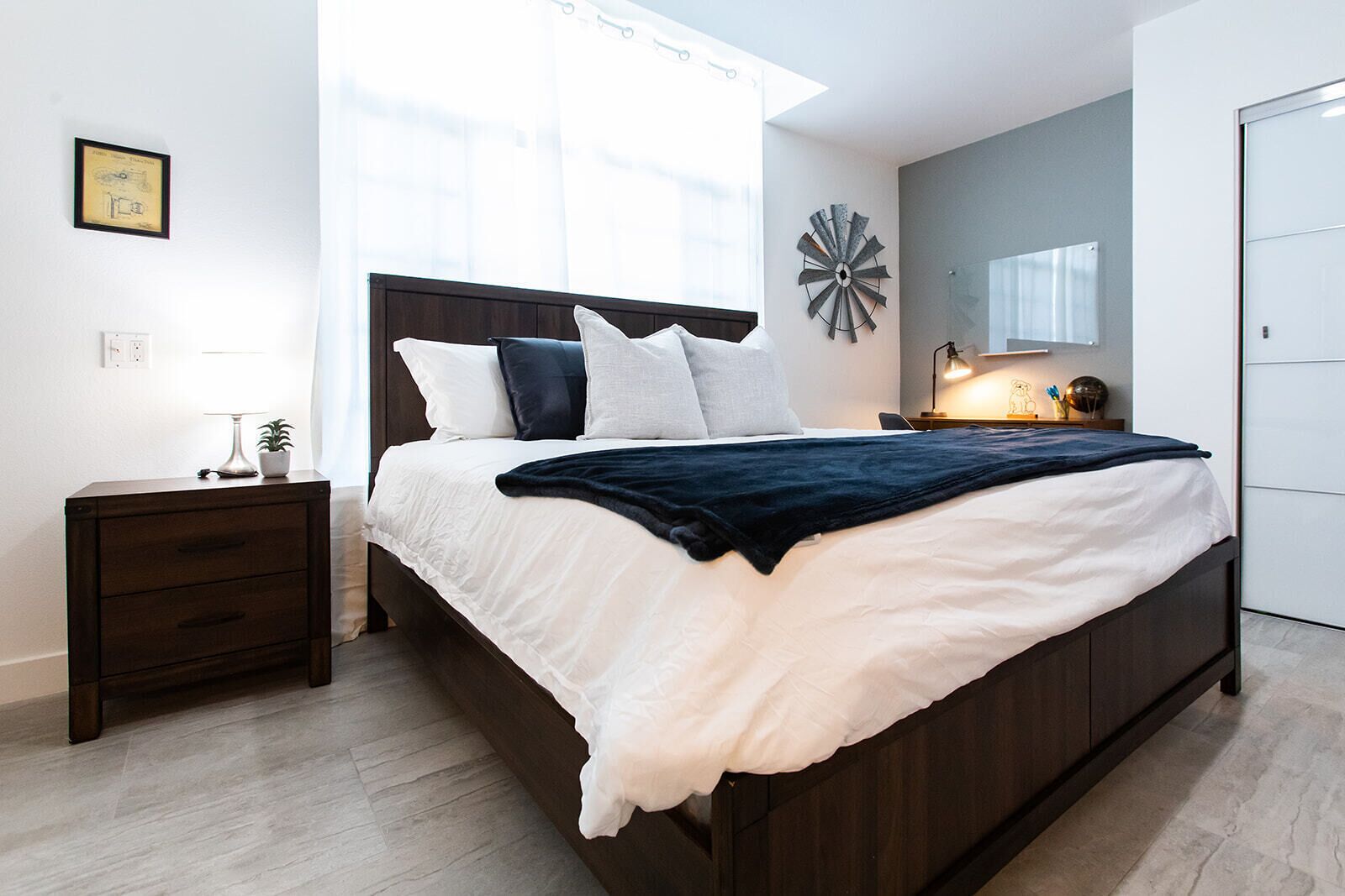 ✰Pets OK✰6mi→Disney✰Self Check-in✰W/D✰King Bed✰