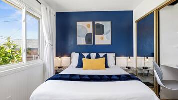 4 bedrooms, desk, iron/ironing board, free WiFi