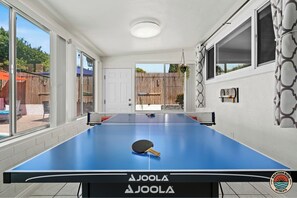 Spielezimmer