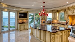 Coffee/tea maker, fridge, microwave, oven - Oceanfront Key Largo Estate: Heated Pool (Key Largo)