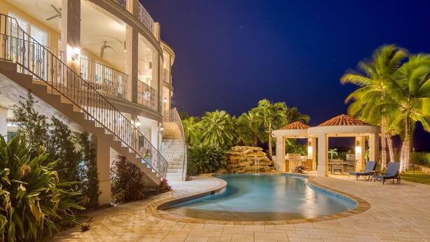 Pool - Oceanfront Key Largo Estate: Heated Pool (Key Largo)