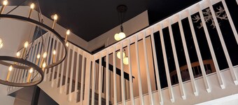 Renovated Jiminy Peak Townhouse: Walk to Slopes, Lodge, and Mountain Rides