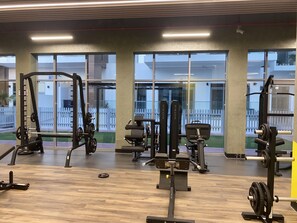 Fitness facility - Beautiful 1 Bedroom (Dubai)