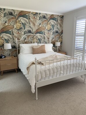 3 bedrooms, iron/ironing board, travel crib, free WiFi