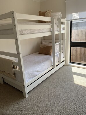 3 chambres, fer et planche Ă repasser, lit parapluie, Wi-Fi gratuit