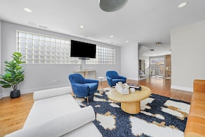 Smart TV, fireplace, foosball, stereo