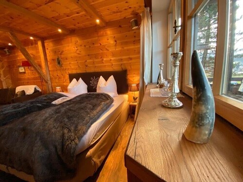 Chalet « Pause alpine en bois de pin cembro » avec vue sur la montagne à Inzell près de Ruhpolding
