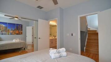 2 bedrooms, desk, iron/ironing board, WiFi (free)