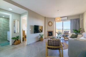 TV - Calahonda Royale Seaview Suite, Mijas Costa, Spain (Mijas Costa)