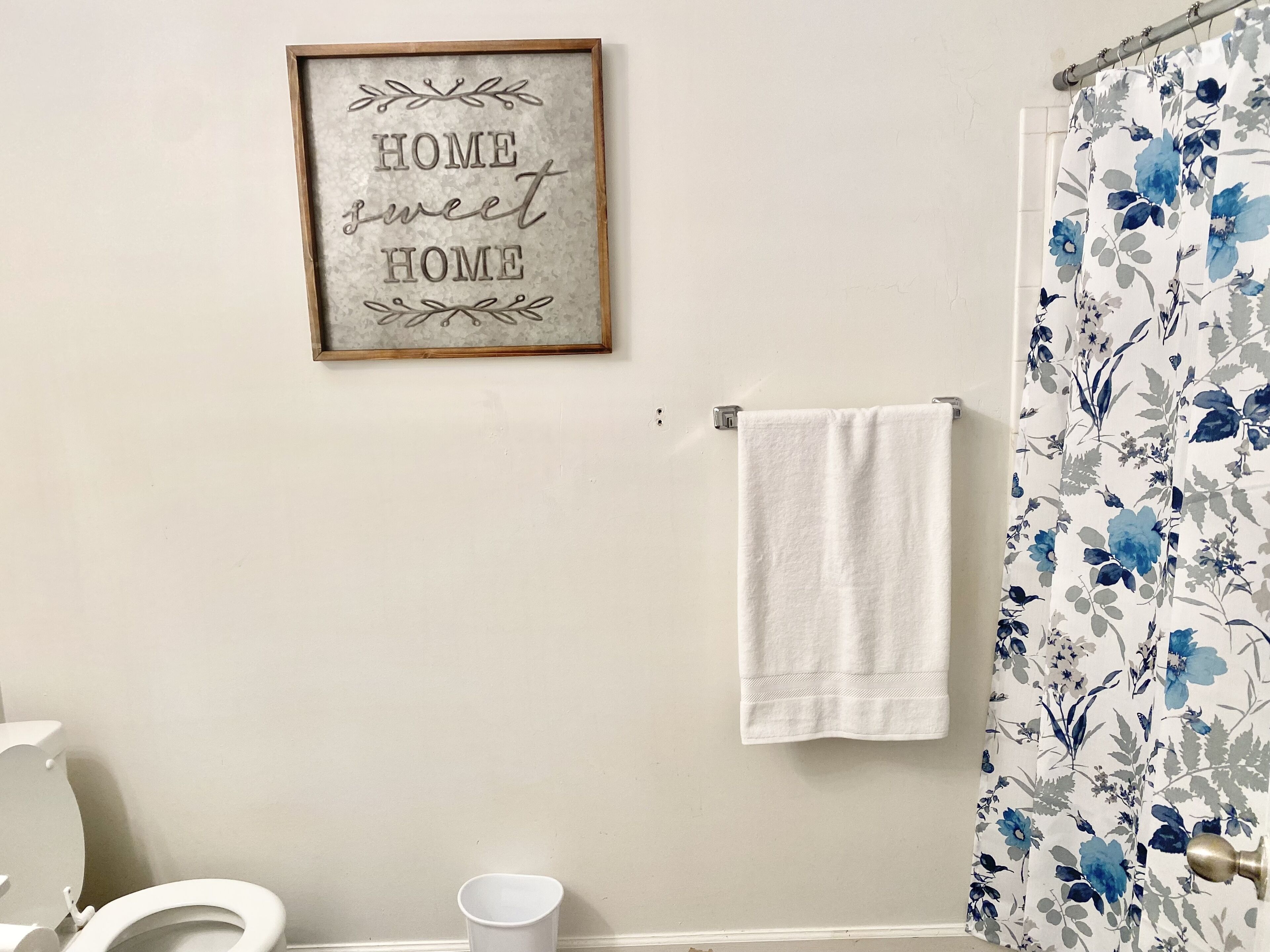 Legacy Pad! Spacious 2 bed townhome with modern vibes