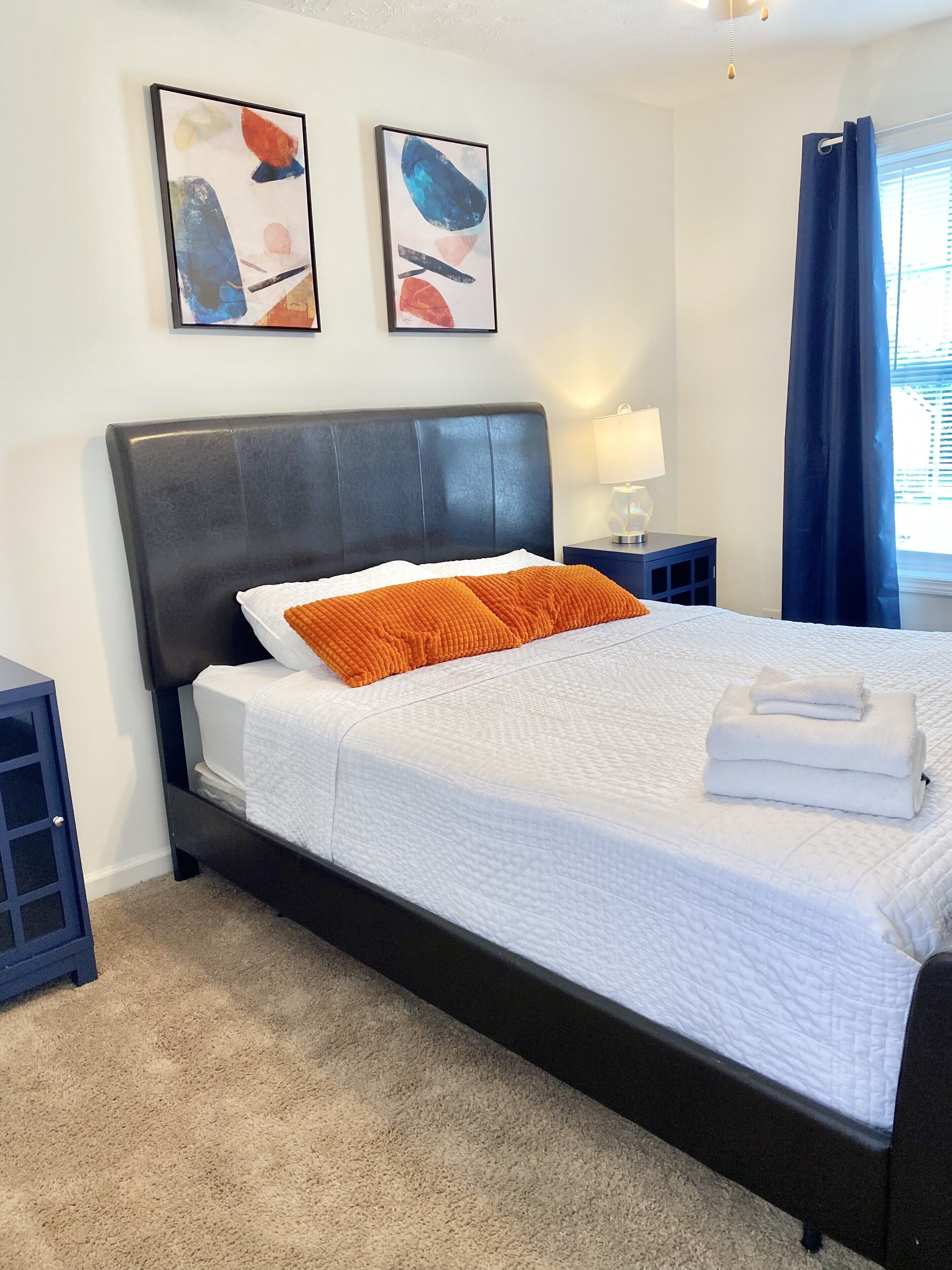 2 dormitorios, tabla de planchar con plancha, wifi gratis y ropa de cama