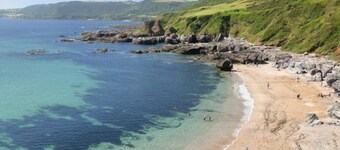 Roomapart 1b, 1 Elliot Terrace - sleeps 4 guests  in 1 bedroom