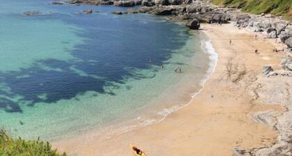 Roomapart 1b, 1 Elliot Terrace - sleeps 4 guests in 1 bedroom