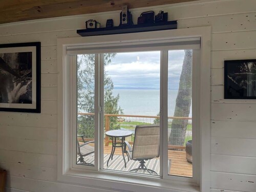 Moonlight Ridge Picturesque Tiny Home with a Milli