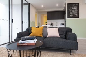 Premium Apartment, 2 Bedrooms | Living area | 50-inch Smart TV with digital channels, TV, Netflix - KULA - Apartment Parramatta (Mays Hill)