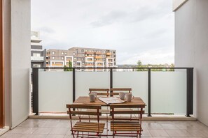 Appartement supérieur, 3 chambres | Balcon