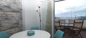Nice apartment with large terrace and sea views