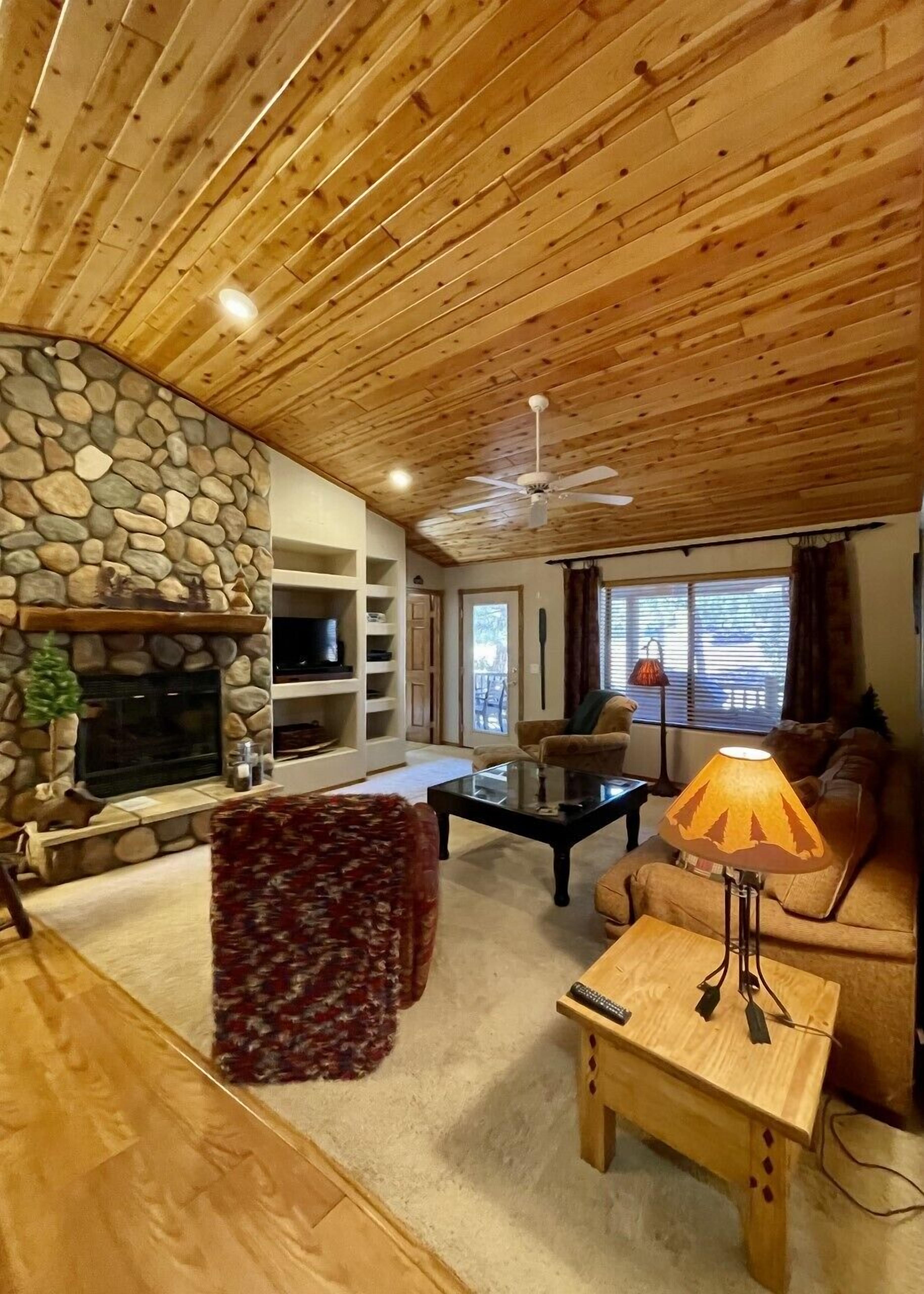 Cozy Retreat in the White Mountains