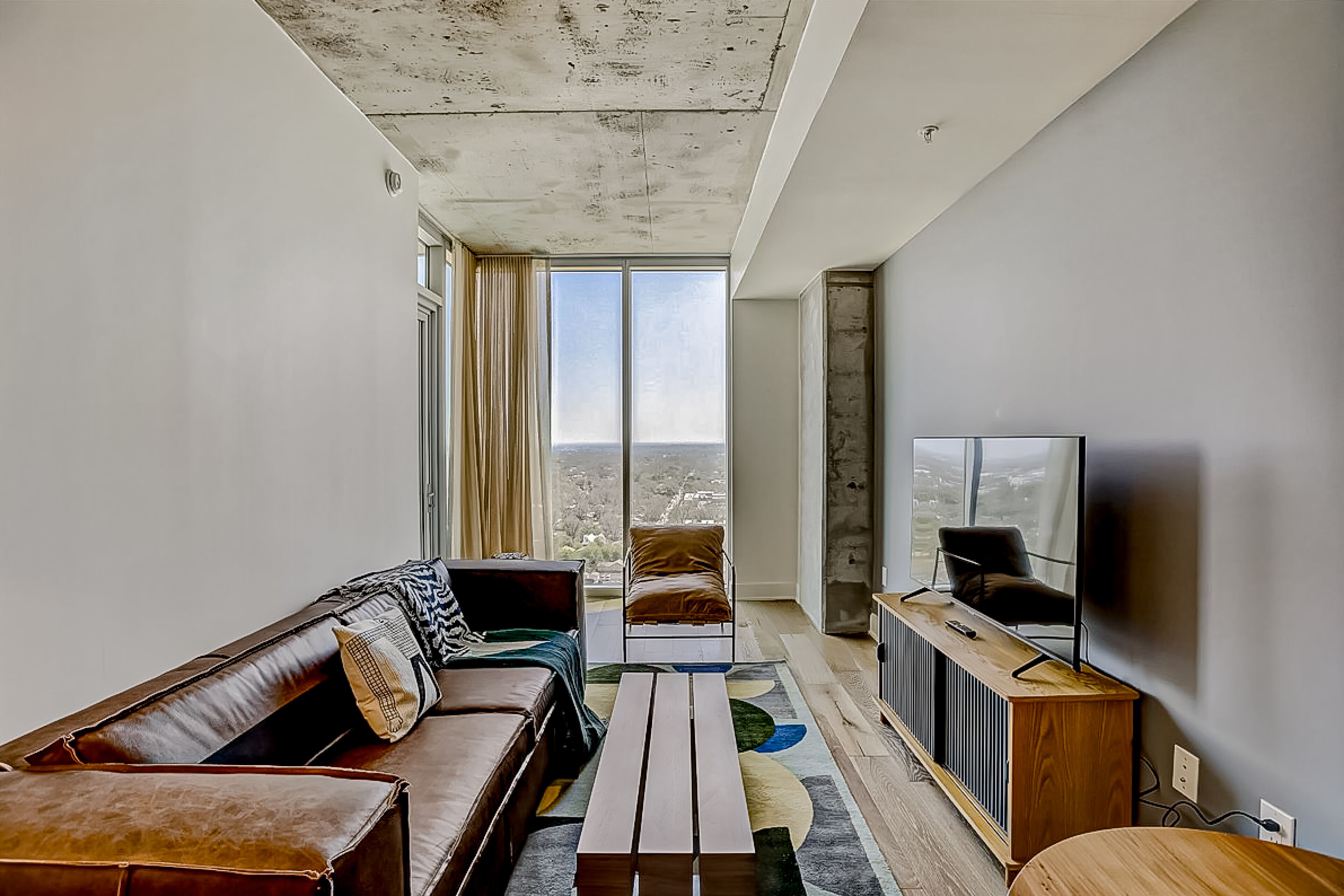 TV, ping pong, books