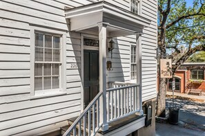 House, 4 Bedrooms | Exterior