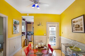 House, 2 Bedrooms | In-room dining - Harmony Cottage (Savannah)